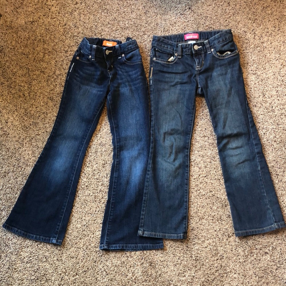 Old Navy Girls size 7 Jeans. One pair flare and one bootcut.$12 for both pairs.